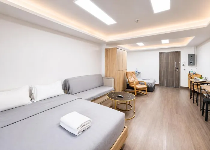 1br Near Bts Queen & Single Bed Center Banguecoque